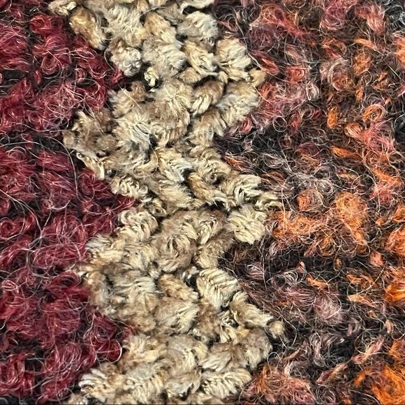 Oscar De La Renta Sweater Cape with Attached Scarf - Picture 3 of 8